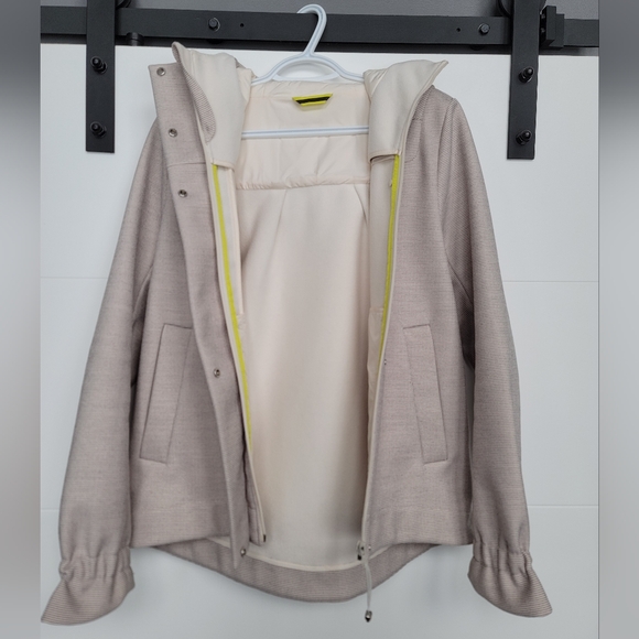 Lululemon Jacket - Picture 5 of 7